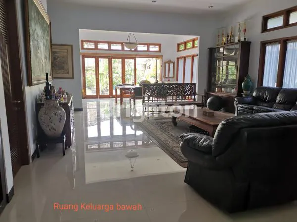 image RUMAH PLUS CAFE YANG MASIH BEROPERASI LOKASI STRATEGIS BEBAS BANJIR (5)