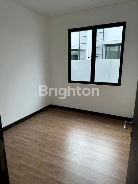 image RUMAH BARU CLUSTER WELTON HIERA BSD (3)