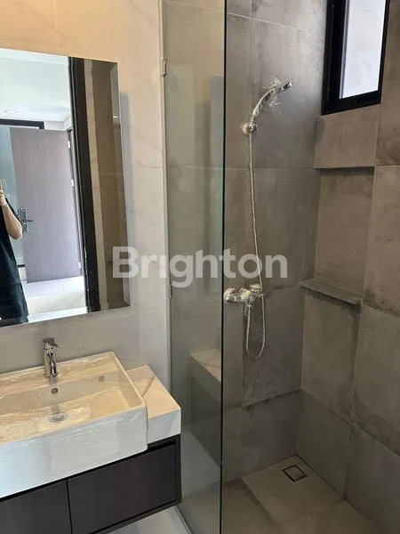 image RUMAH BARU CLUSTER WELTON HIERA BSD (4)