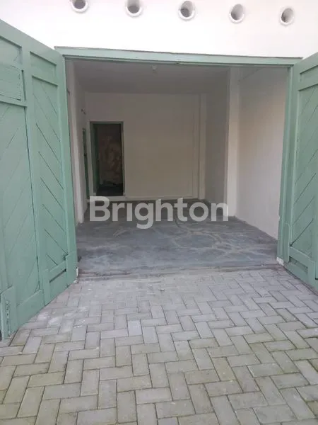 image RUMAH SIAP PAKAI DI TENGAH KOTA (7)