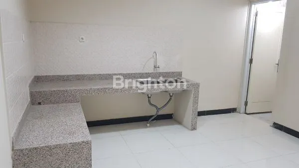 image RUMAH SIAP HUNI TANJUNG DUREN JAKARTA BARAT (3)