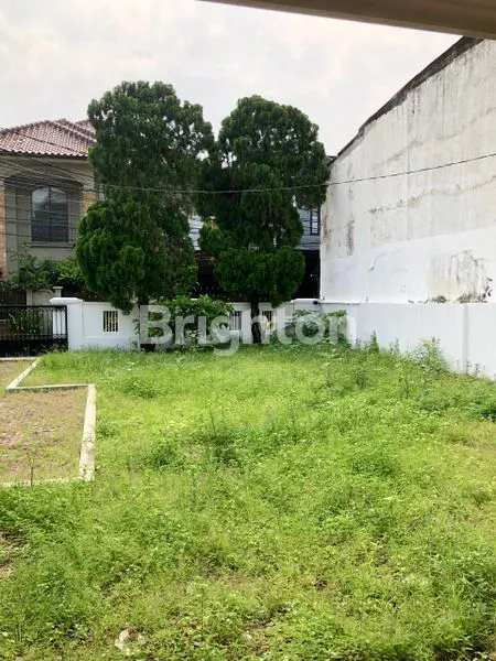 image RUMAH MEWAH BARU RENOV DI MENTENG DALAM JAKARTA SELATAN (8)