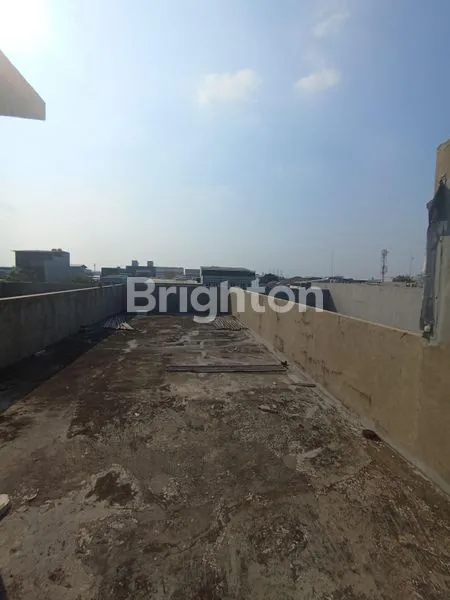 image DISEWAKAN RUKO 3 LANTAI ADA DUA UNIT DI WIJAYAKUSUMA JELAMBAR (8)