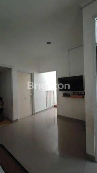 image RUMAH DI JUAL SIAP HUNI DI PERUM CILEBUT RESIDENCE, STASIUN CILEBUT 5 MENIT, PINTU TOL SOLEH ISKANDAR 7 MENIT, RUMAH SAKIT 10 MENIT (6)