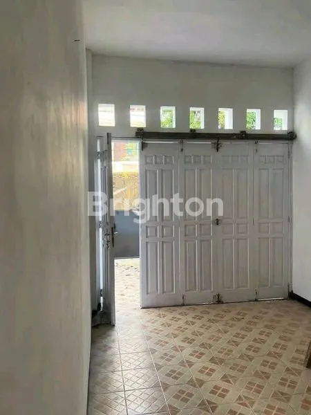 image RUMAH MEWAH DAN ELEGANG DI PUCANG SURABAYA (6)