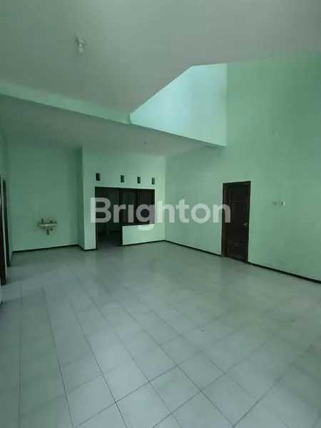 image RUMAH HITUNGAN TANAH TENGAH KOTA LETAK TANAH HOOK (4)