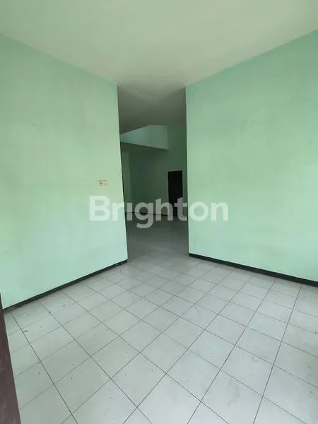 image RUMAH HITUNGAN TANAH TENGAH KOTA LETAK TANAH HOOK (3)