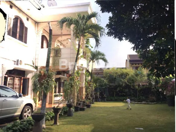 image RUMAH MEWAH DAN KAVLING  DI BINTARO  (2)