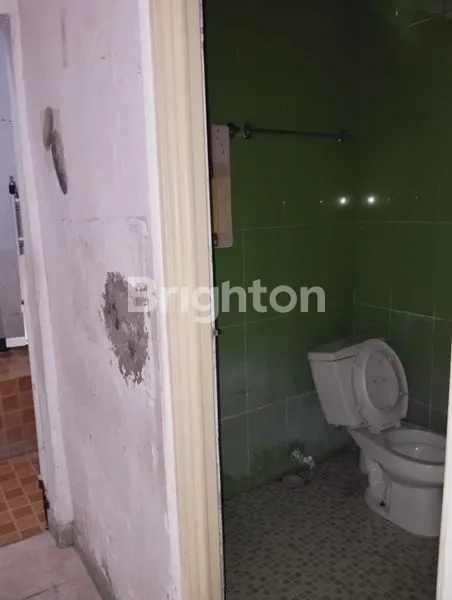 image RUMAH 1,5 LANTAI DI DEWI SARTIKA, SHM, HARGA TERJANGKAU! (4)