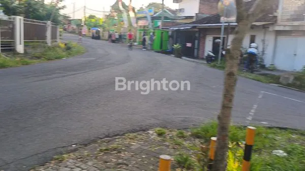 image LAHAN DISEWAKAN UNTUK USAHA (4)