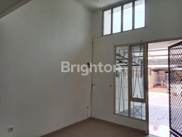 image RUMAH MINIMALIS GRAND SERPONG EXCLUSIVE RESIDENCE (3)