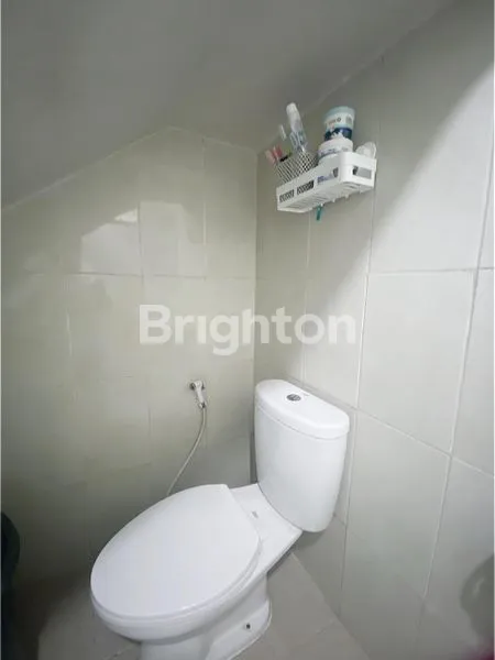 image RUMAH BAGUS DI JUAL SIAP HUNI DI GRAHA LARAS SENTUL BOGOR, DEKAT DENGAN TOL JAGORAWI, DEKAT AEON MALL, IKEA, DAN KAWASAN KULINER (8)