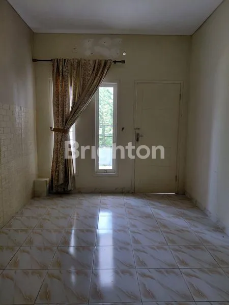 image RUMAH SEWA MURAH DI PINEFOREST - SENTUL (7)