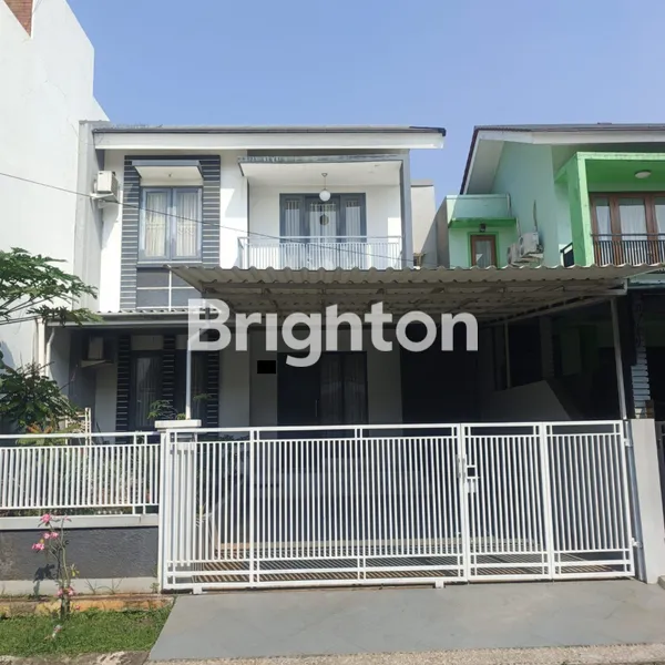 image RUMAH 2 LANTAI SANGAT STRATEGIS, RAPIH DAN SIAP HUNI. (2)