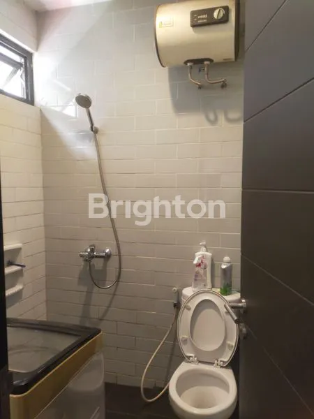 image RUMAH 2 LANTAI HARAPAN INDAH SIAP HUNI (5)