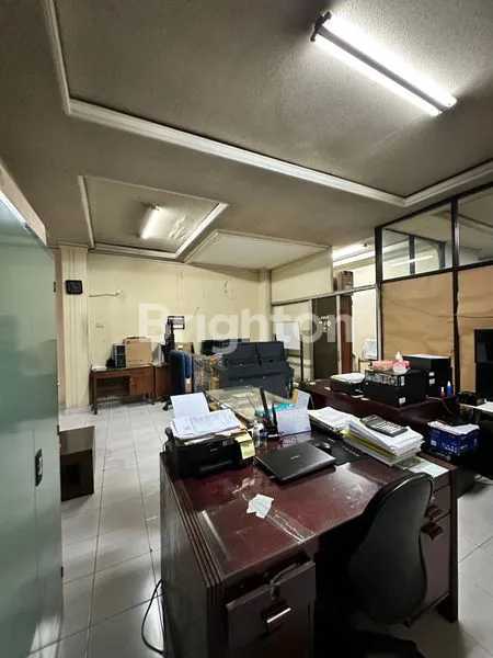 image DIJUAL BANGUNAN KANTOR RUKO GANDENG 3 LANTAI DI PETOJO SELATAN GAMBIR JAKARTA PUSAT (2)