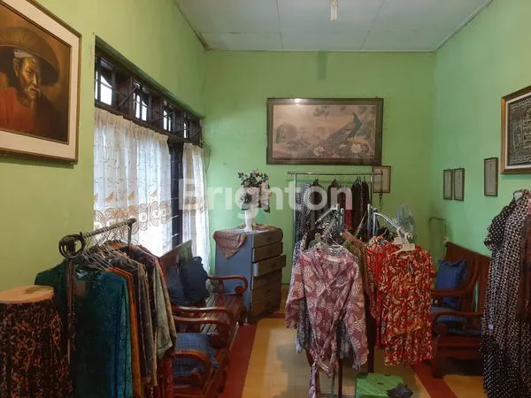 image RUMAH PINGGIR JALAN UTAMA PASAR KLIWON (1)