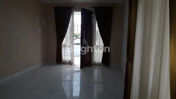 image RUMAH NYAMAN & AMAN, DALAM CLUSTER, DEKAT SEKOLAH PENABUR (2)