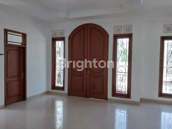 image RUMAH MURAH MEWAH DI KAWASAN ELIT KALIURANG YOGYAKARTA (4)