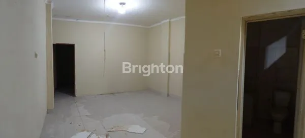 image RUKO RAPIH DI AREA STRATEGIS SIAP HUNI - JELAMBAR SELATAN RAYA - JAKARTA BARAT (6)