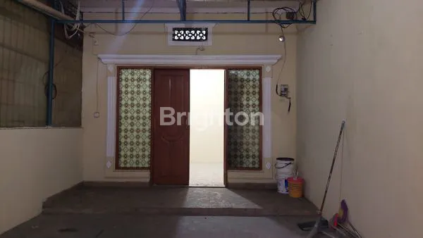 image RUKO RAPIH DI AREA STRATEGIS SIAP HUNI - JELAMBAR SELATAN RAYA - JAKARTA BARAT (2)