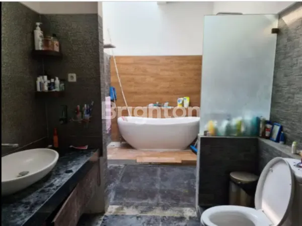 image RUMAH BESAR SIAP HUNI DEKAT KANTOR BPOM PERCETAKAN NEGARA STRATEGIS SANGAT EKONOMIS (7)