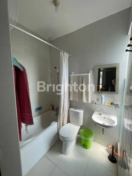 image RUMAH MODERN 2 LANTAI 4KT DI BSD NUSALOKA SEKTOR 14.5 (6)