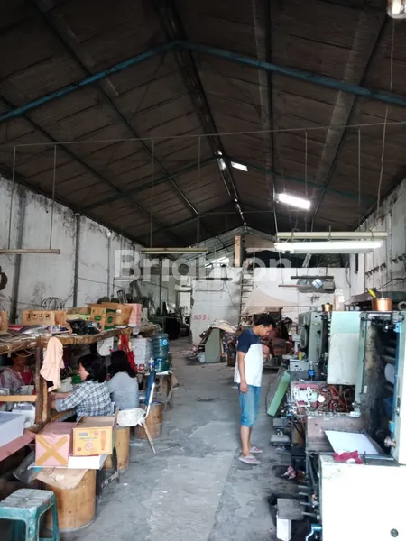 image DIJUAL RUMAH USAHA DI RAYA WONOREJO SELATAN (2)