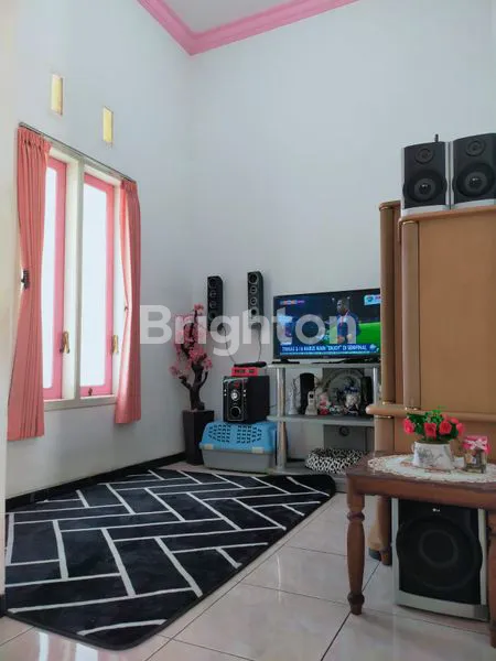 image RUMAH SIAP HUNI DEKAT PASAR GADANG (3)