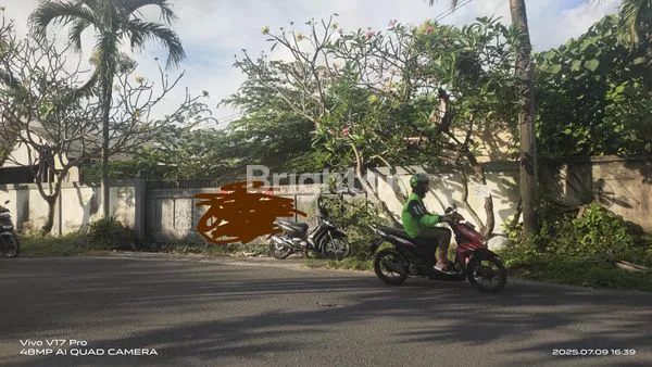 image TANAH SANGAT STRATEGIS DI TANGGKUBAN PERAHU DENPASAR BARAT (2)