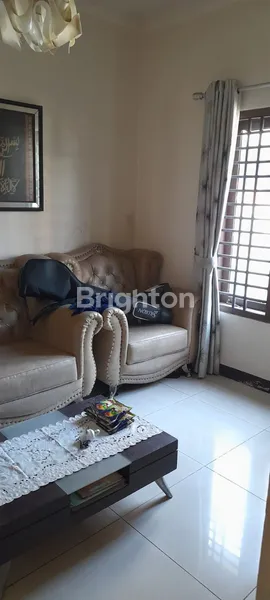 image RUMAH SIAP HUNI DKT RUMAH IBADAH BANYAK BERKAH TDK JAUH DARI KAMPUS UNJ RAWAMANGUN SANGAT EKONOMIS JUAL SEGERA (2)