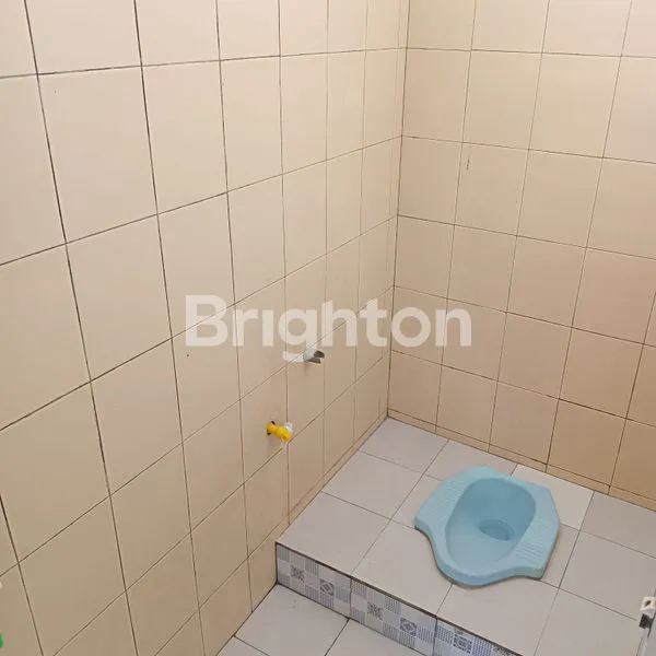 image RUKO SIAP PAKAI LOKASI STRATEGIS (8)