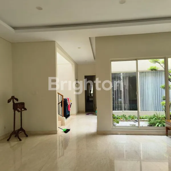 image RUMAH CLUSTER MOZART GADING SERPONG  (3)