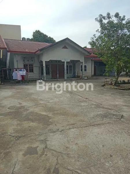 image 1 UNIT MES DAN 6 PINTU RUMAH KONTRAKKAN (2)