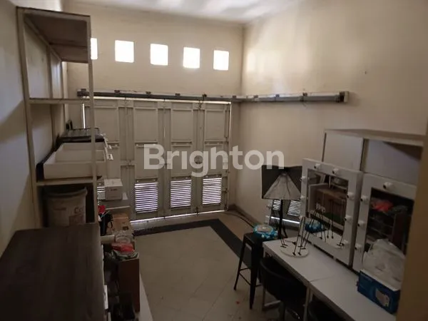 image RUMAH 2 LANTAI PURI WIDYA UTAMA, CITRALAND. (6)