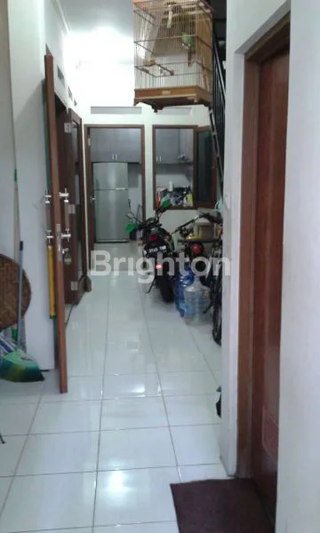 image RUMAH 2½ LANTAI DI KALIBATA SIAP HUNI (6)