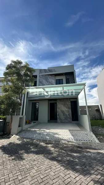 image TURUN HARGAA RUMAH MINIMALIS 2 LANTAI ESTETIK DAERAH WIYUNG SURABAYA (1)