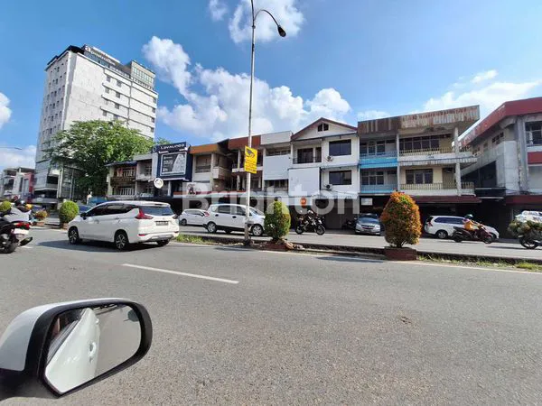 image RUKO JLN.GAJAH MADA  STRSTEGIS  (4)