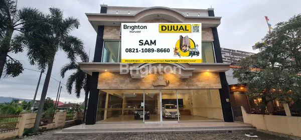 GEDUNG USAHA PREMIUM HOOK DI PUSAT BANDAR LAMPUNG