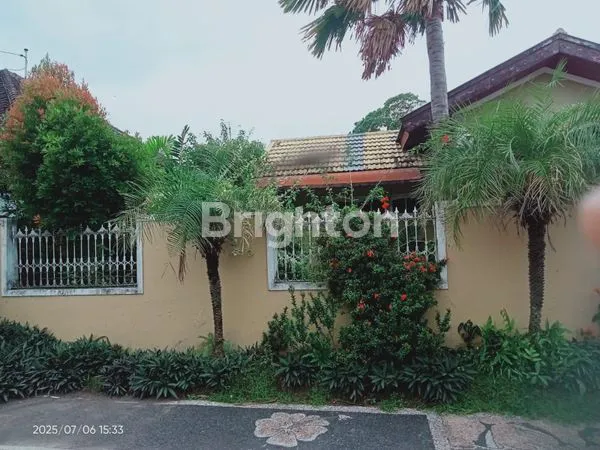 image RUMAH CANTIK STRATEGIS  AREA TEUKU UMAR DENPASAR BARAT (7)