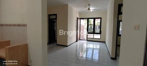 image RUMAH SIAP HUNI DAN TERAWAT PONDOK TJANDRA SIDOARJO (1)