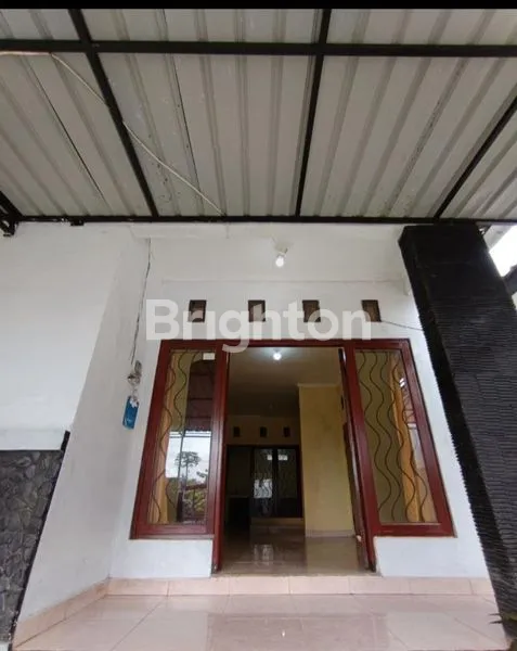 image RUMAH LOKASI STRATEGIS DEKAT LOKASI PARIWISATA (3)