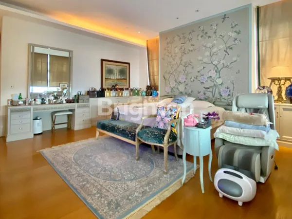 image APARTEMEN MEWAH 3BR THE RESIDENCE AT DHARMAWANGSA, DI KAWASAN BISNIS JAKARTA SELATAN (3)