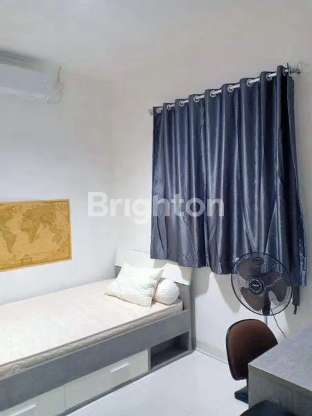 image RUMAH MINIMALIS SEMI FURNISHFULL RENOVASI BANGUNAN BARU & TERAWAT  (3)