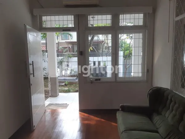 image HUNIAN IMPIAN DI JAKARTA SELATAN: EKSKLUSIF, AMAN, TENANG, DAN NYAMAN! (8)