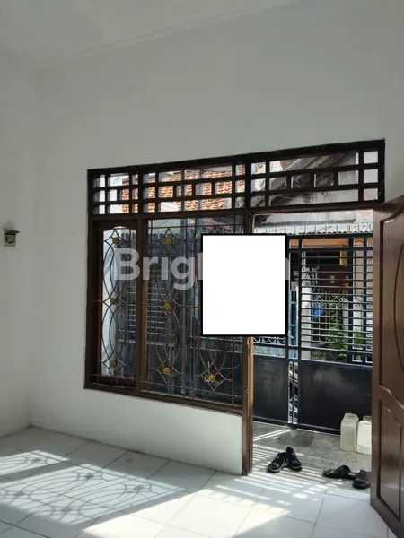 image RUMAH DI TUWOWO REJO TAMBAKSARI SURABAYA (1)