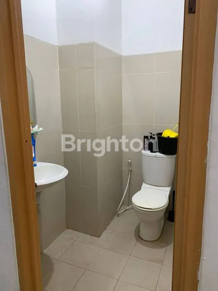 image RUMAH KOST DIJUAL JOHAR JAKARTA PUSAT (8)