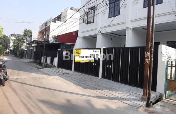 image RUMAH BARU MINIMALIS 3LT LINGKUNGAN MEWAH  DEKAT TAMAN DURI KEPA (5)