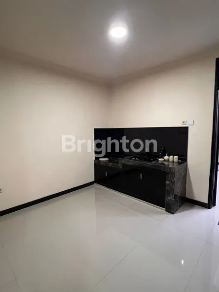 image RUMAH TENGAH KOTA SURABAYA MINIMALIS MODEL JEPANG !! (4)