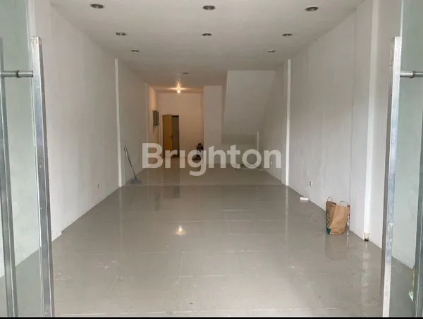 image DISEWA RUKO 3 LANTAI PLONG TANPA SEKAT  (3)